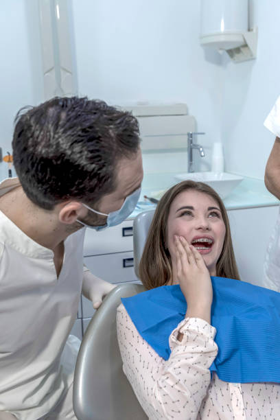 Best 24-Hour Emergency Dentist in Parklawn, CA